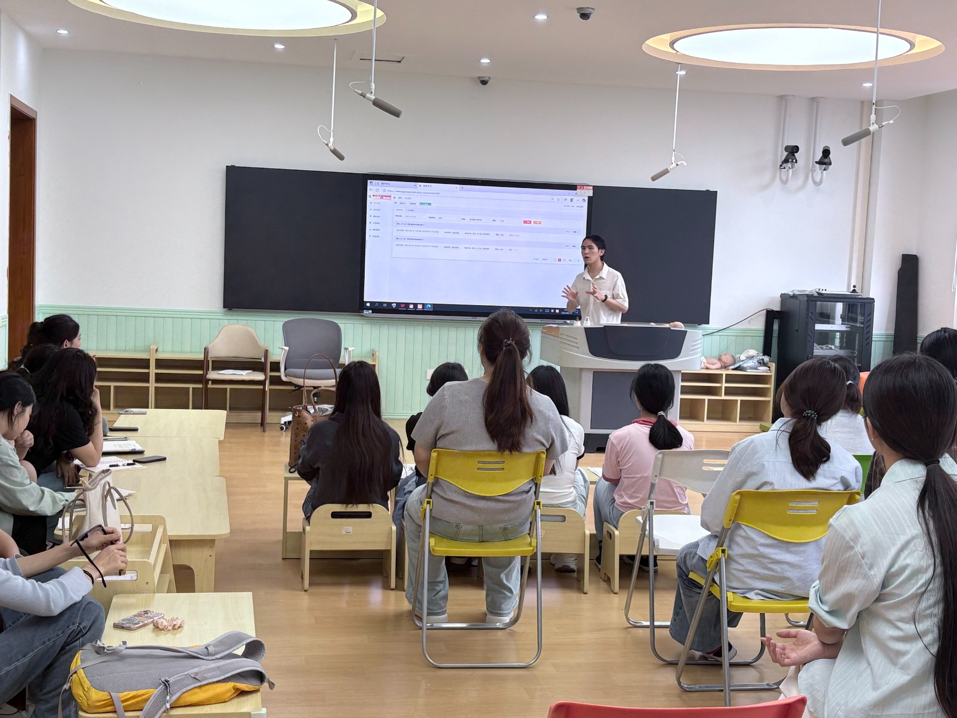 e04cc886-b67c-496e-9178-4186223cb72f.jpg e04cc886-b67c-496e-9178-4186223cb72f.jpg